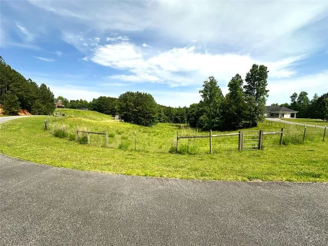 $425,000 | 42 Powell Road Northwest, Adairsville, GA 30103