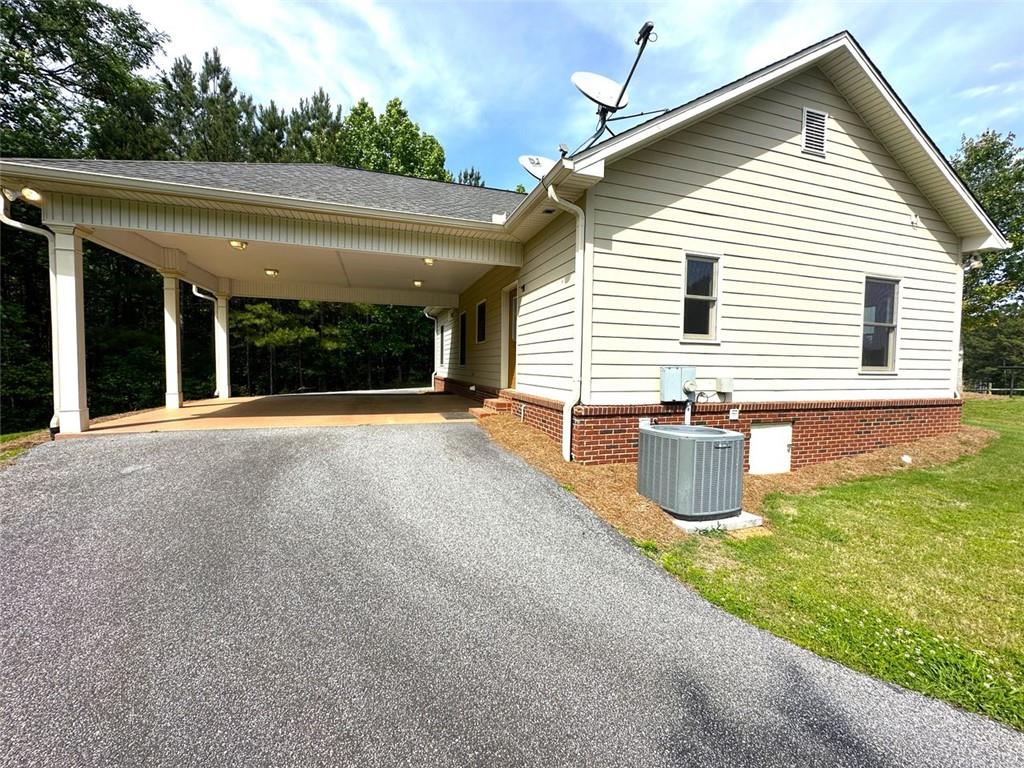 42 Powell Road Northwest Adairsville, GA 30103 - Photo 4 of 32