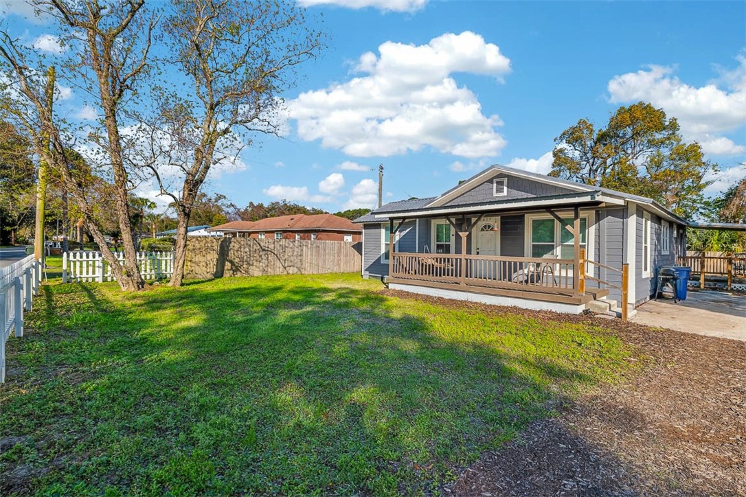 3015 East 3rd Street Brunswick, GA 31520 - Photo 2 of 23