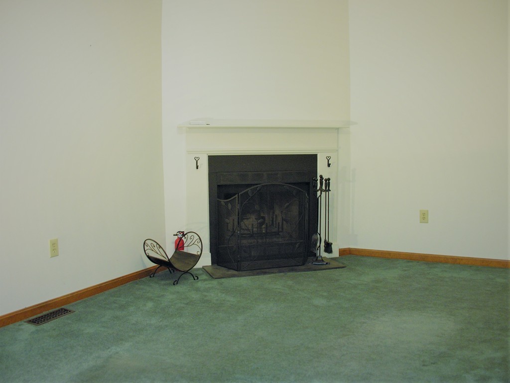 59 Nottingham Road, Unit 59 Grafton, MA 01519 - Photo 7 of 27 Gallery Image 7