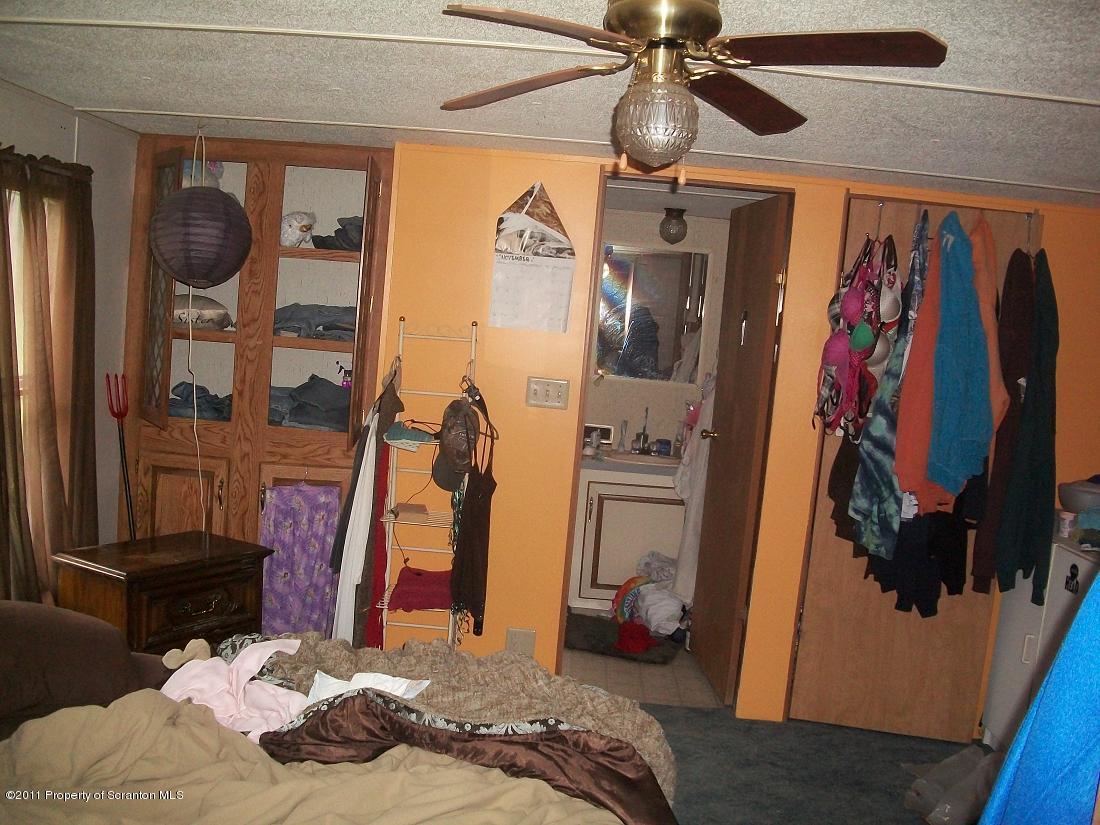 127 Clark Road Factoryville, PA 18419 - Photo 2 of 7 Gallery Image 2