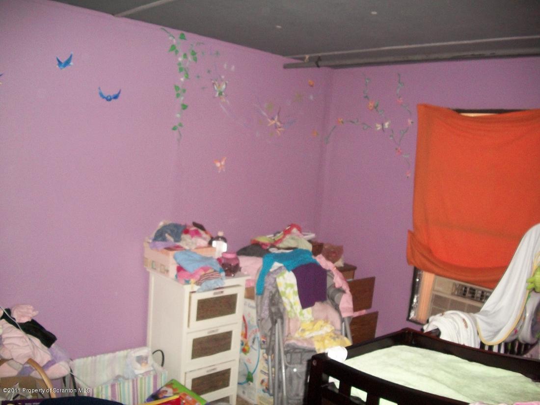 127 Clark Road Factoryville, PA 18419 - Photo 3 of 7 Gallery Image 3
