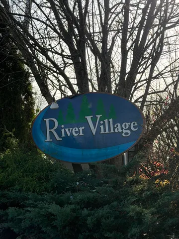 $215,000 | 44 River Village Drive, Unit 44, Milford, ME 04461