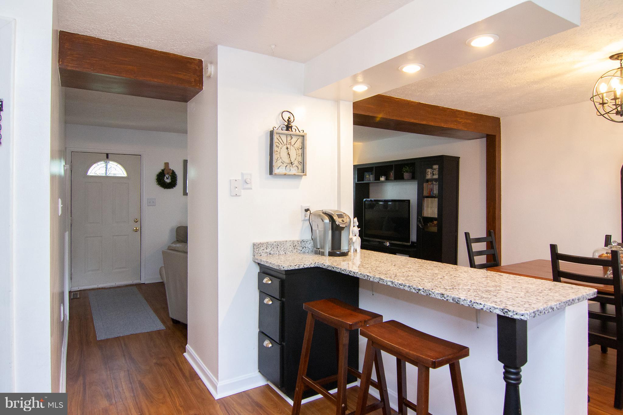 8527 Summit Road Pasadena, MD 21122 - Photo 10 of 29 Recessed LIGHTING