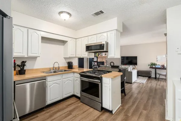 $370,000 | 3515 Lillie Street, Sachse, TX 75048