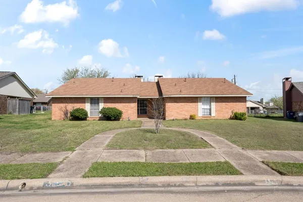 $370,000 | 3515 Lillie Street, Sachse, TX 75048