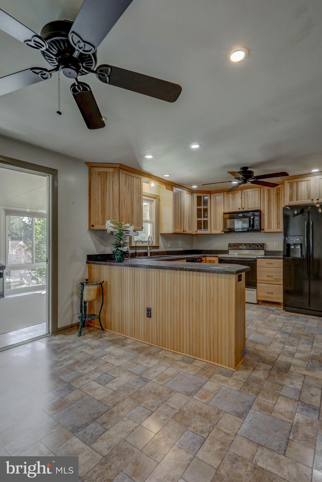 871 Hornig Road Lancaster, PA 17601 - Photo 14 of 44 Gallery Image 14