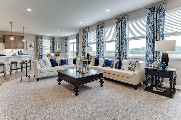 $717,000 | 1729 Oak Creek Pass, Chaska, MN 55318