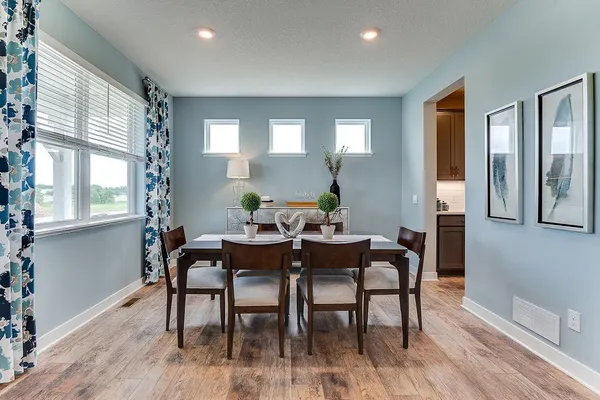 $717,000 | 1729 Oak Creek Pass, Chaska, MN 55318