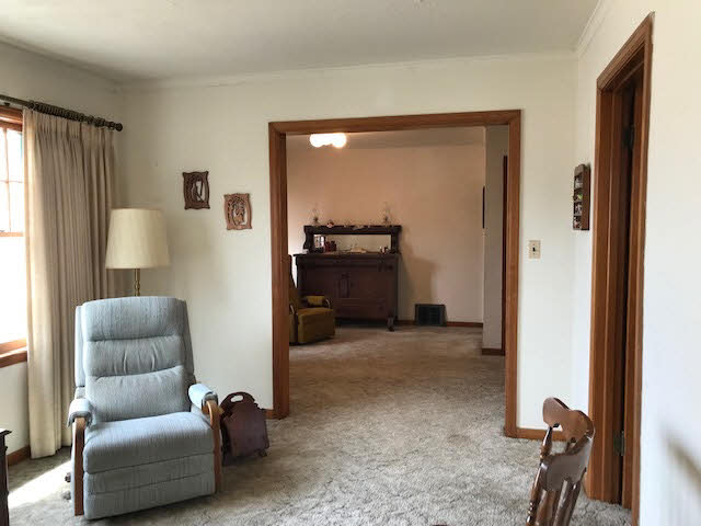 2415 Dunham Street Clinton, IA 52732 - Photo 2 of 20 Gallery Image 2