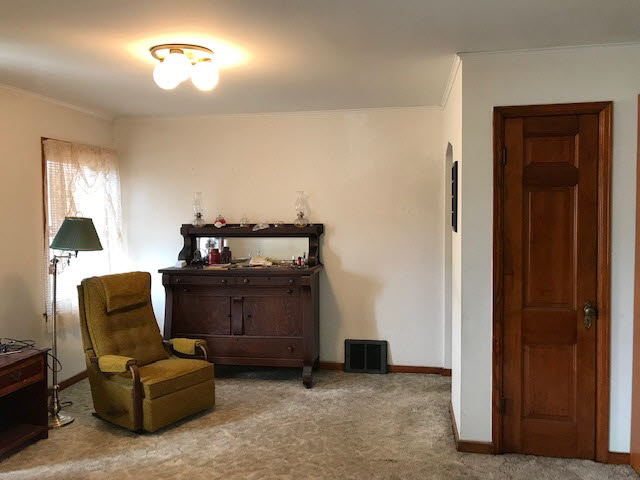 2415 Dunham Street Clinton, IA 52732 - Photo 3 of 20 Gallery Image 3