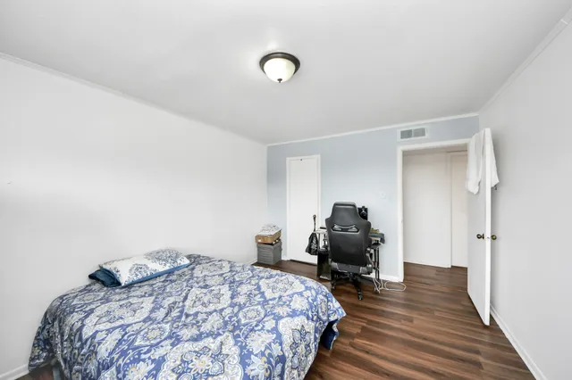 $152,000 | 4725 Indian Trail, Unit 3, Baytown, TX 77521