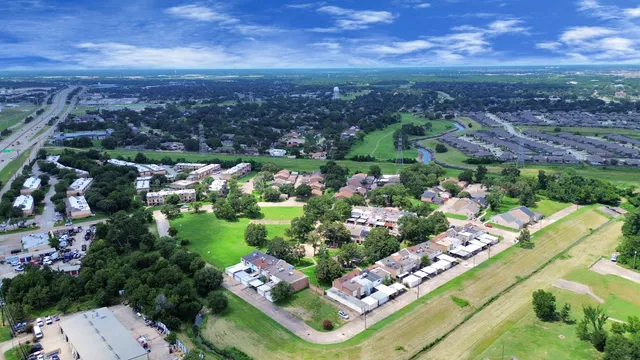 $152,000 | 4725 Indian Trail, Unit 3, Baytown, TX 77521