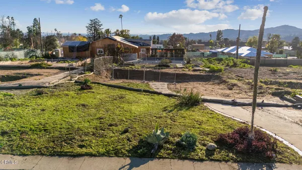 $699,000 | 70 West Las Flores Drive, Altadena, CA 91001