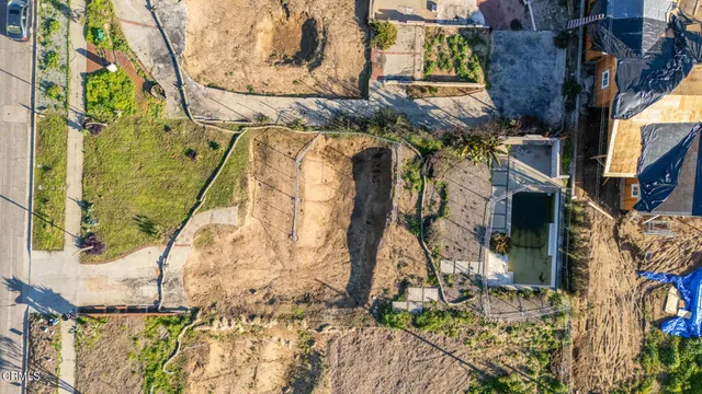 $775,000 | 70 West Las Flores Drive, Altadena, CA 91001