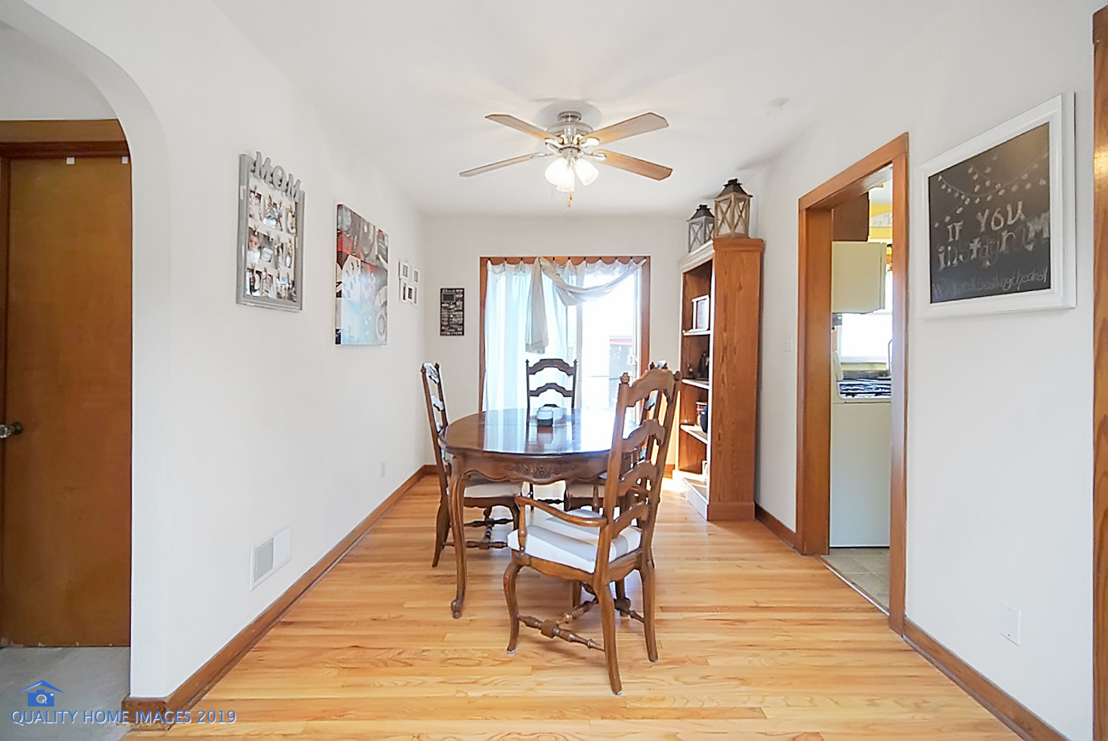 372 Cass Street Crete, IL 60417 - Photo 8 of 29