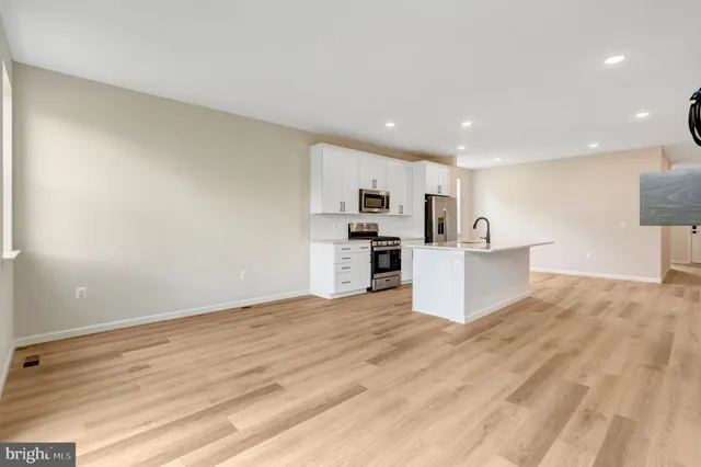 $484,999 | 100 Midsummer Lane, Middletown, VA 22645