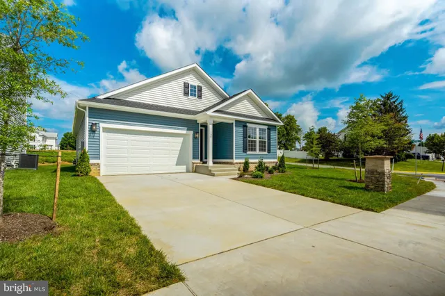 $484,999 | 100 Midsummer Lane, Middletown, VA 22645