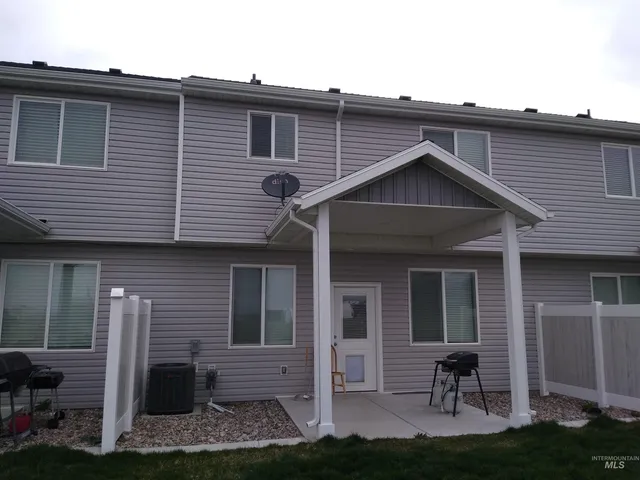 $279,000 | 55 Cedar Lane, Malad City, ID 83252