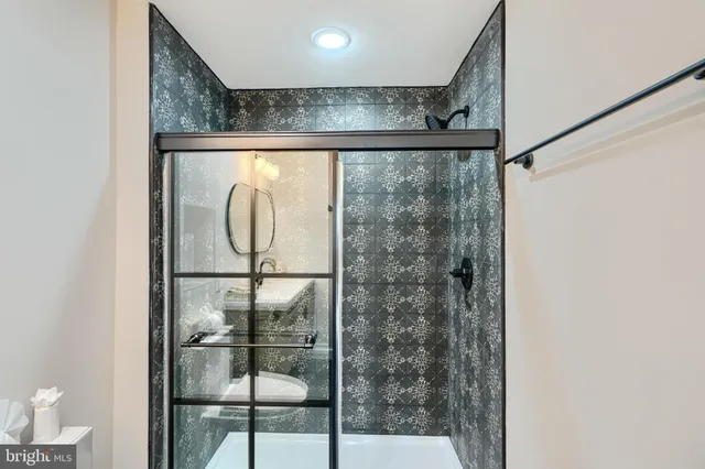 $3,900 | 2630 East Baltimore Street, Baltimore, MD 21224