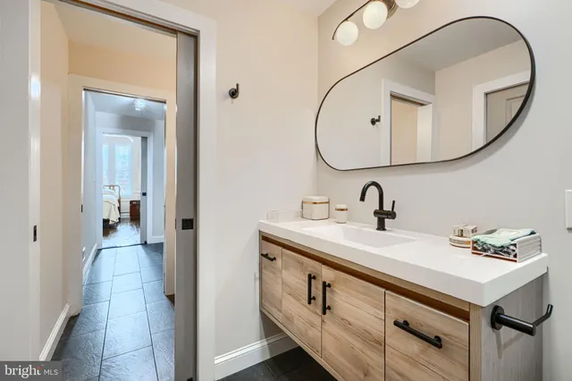 $3,900 | 2630 East Baltimore Street, Baltimore, MD 21224