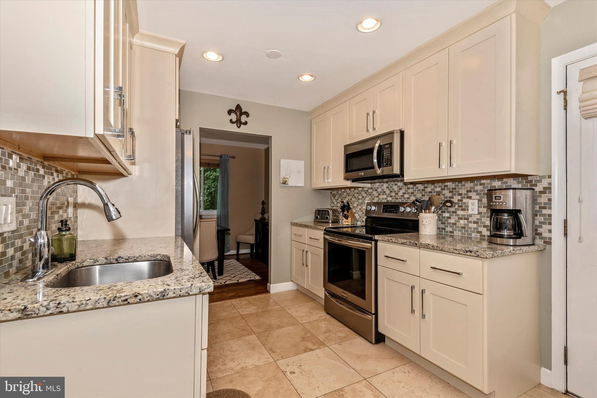 17217 Hoskinson Road Poolesville, MD 20837 - Photo 11 of 49