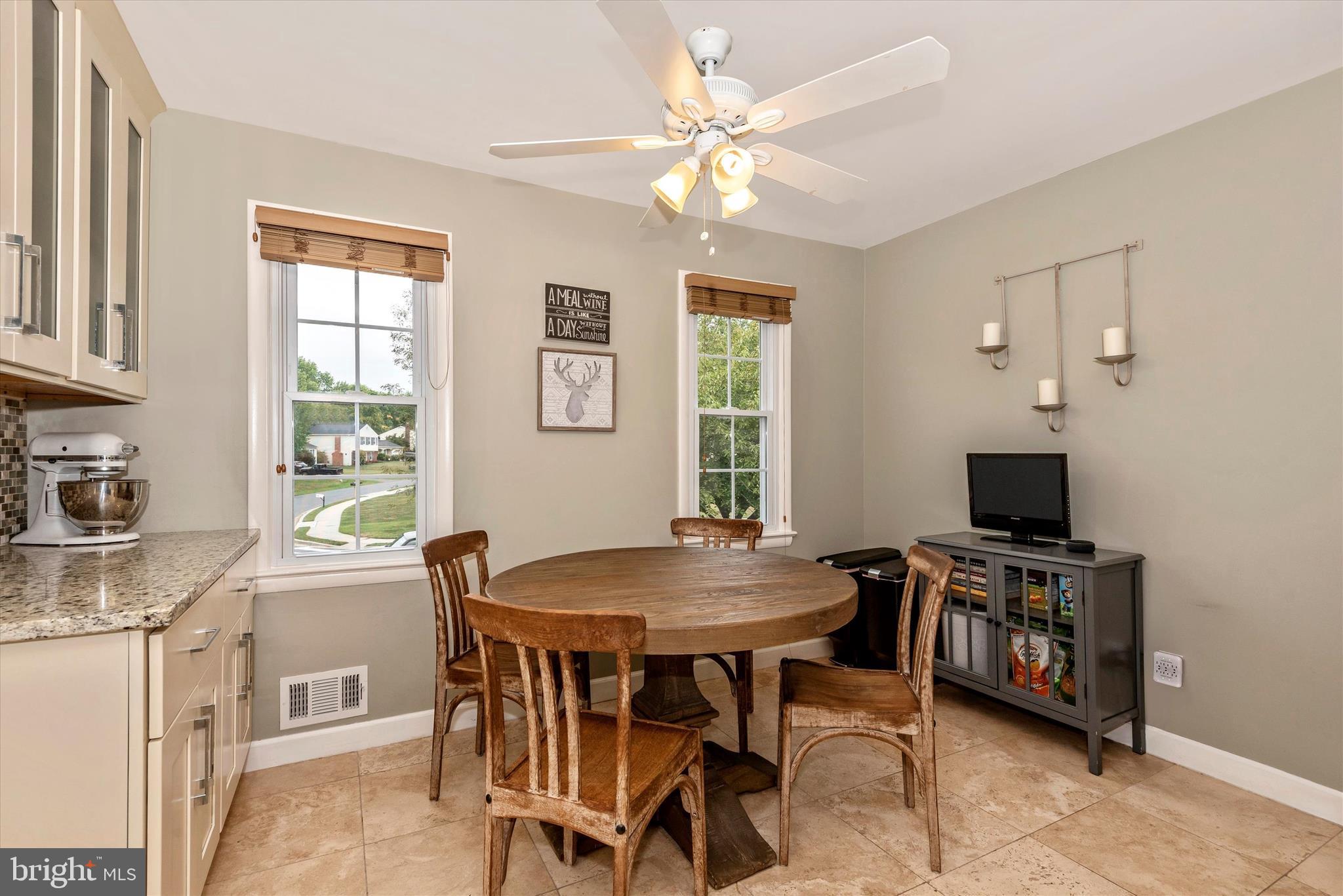 17217 Hoskinson Road Poolesville, MD 20837 - Photo 13 of 49