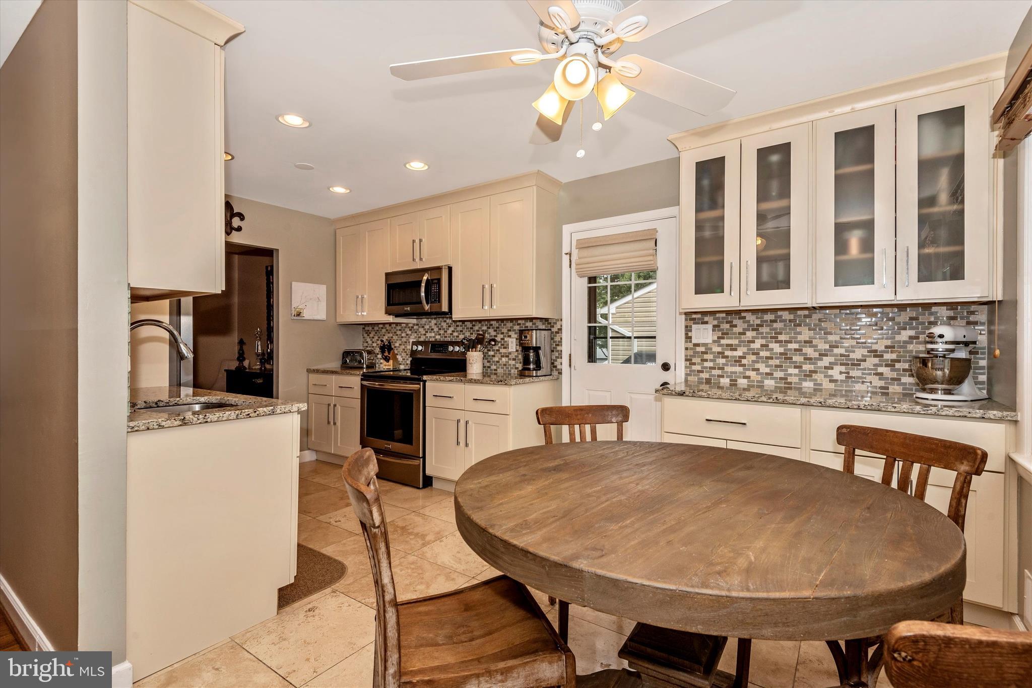 17217 Hoskinson Road Poolesville, MD 20837 - Photo 15 of 49