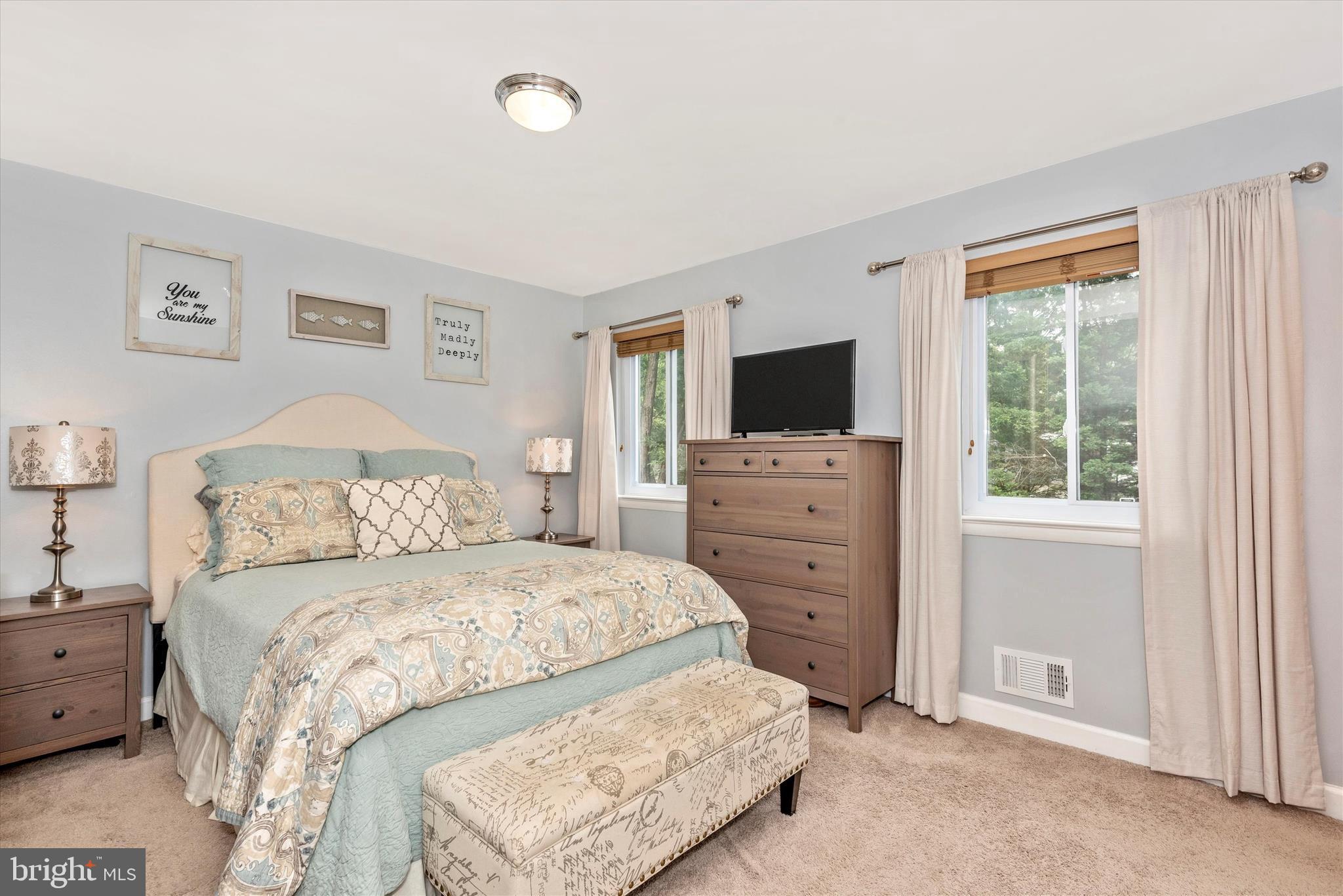 17217 Hoskinson Road Poolesville, MD 20837 - Photo 16 of 49