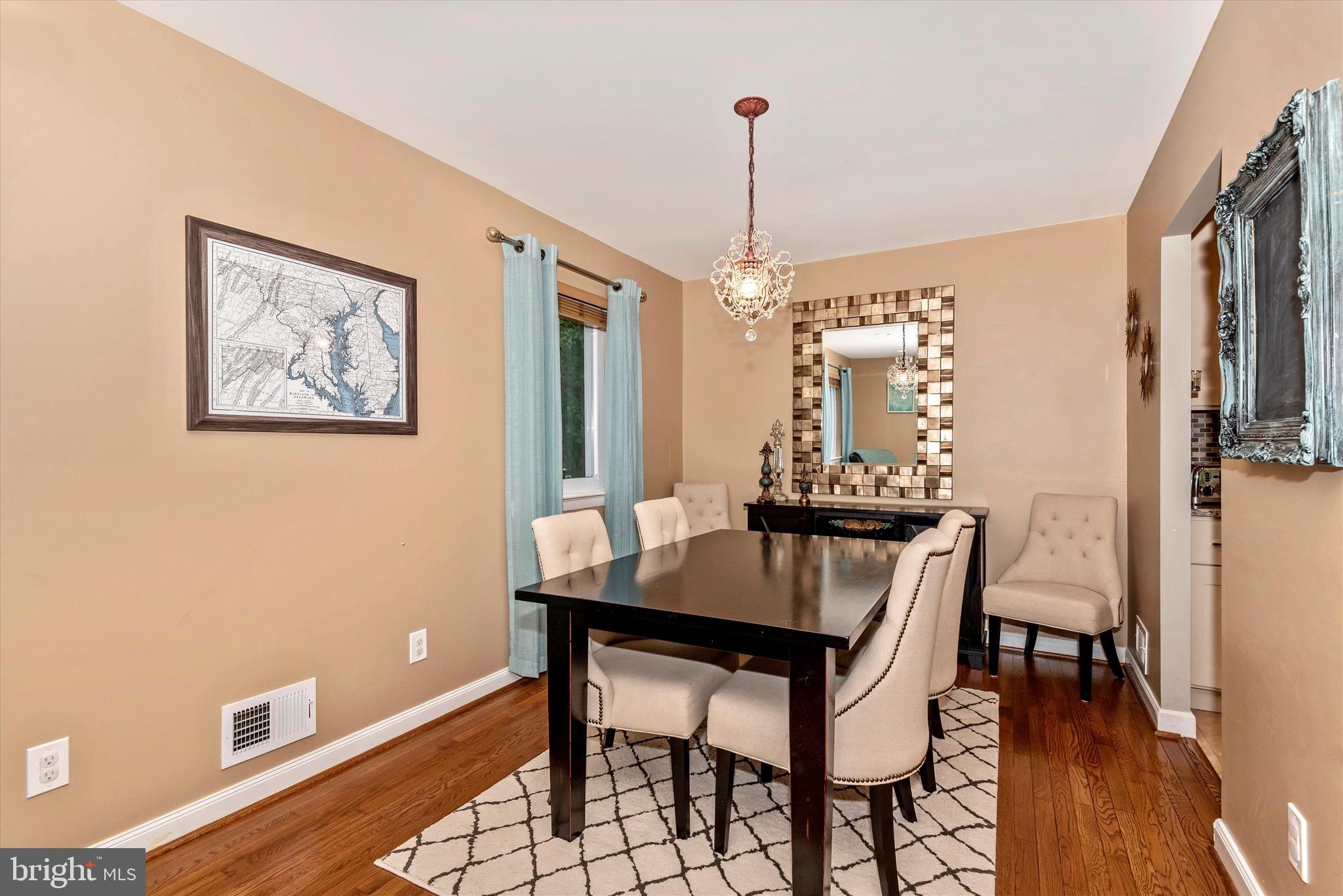 17217 Hoskinson Road Poolesville, MD 20837 - Photo 7 of 49