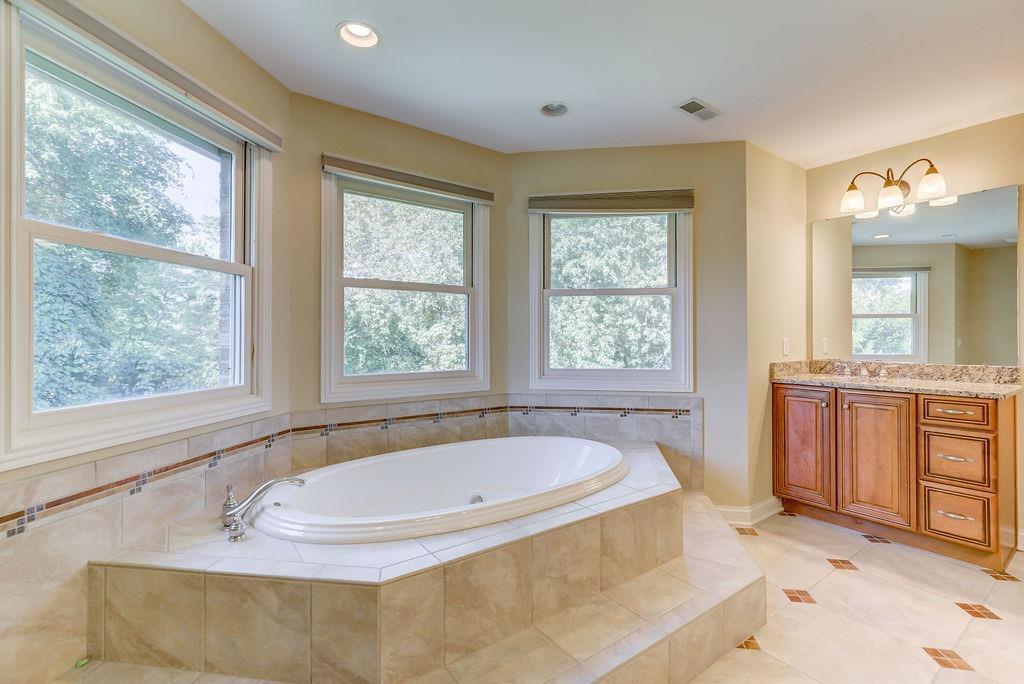 6440 Cooper Road Montgomery, OH 45242 - Photo 25 of 42