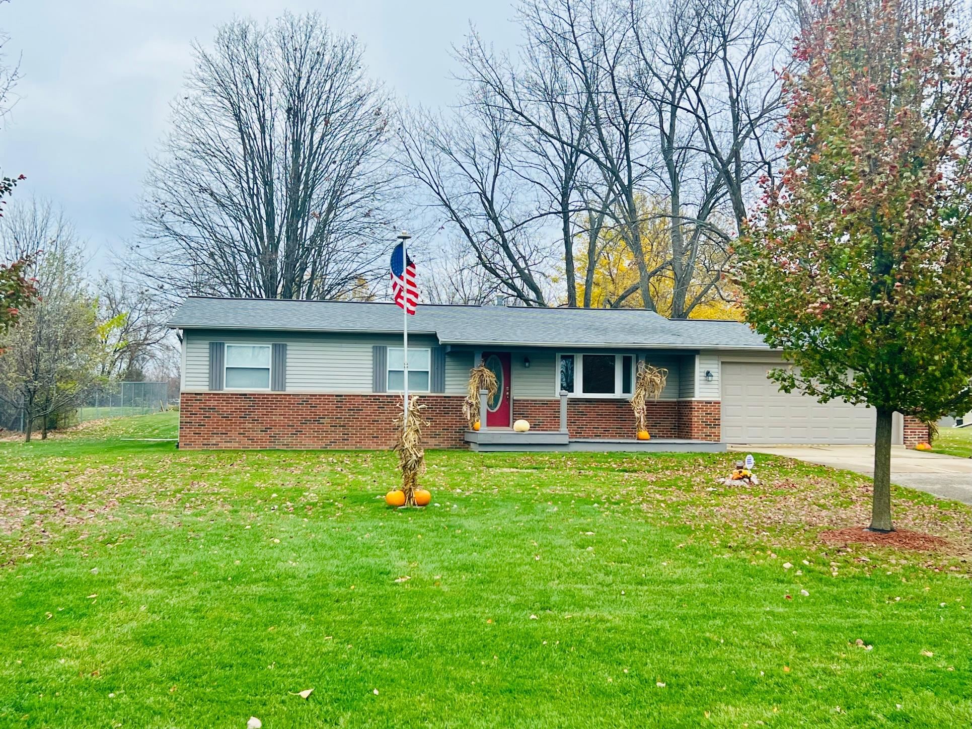 3390 Rolston Road Fenton, MI 48430 - Photo 1 of 18