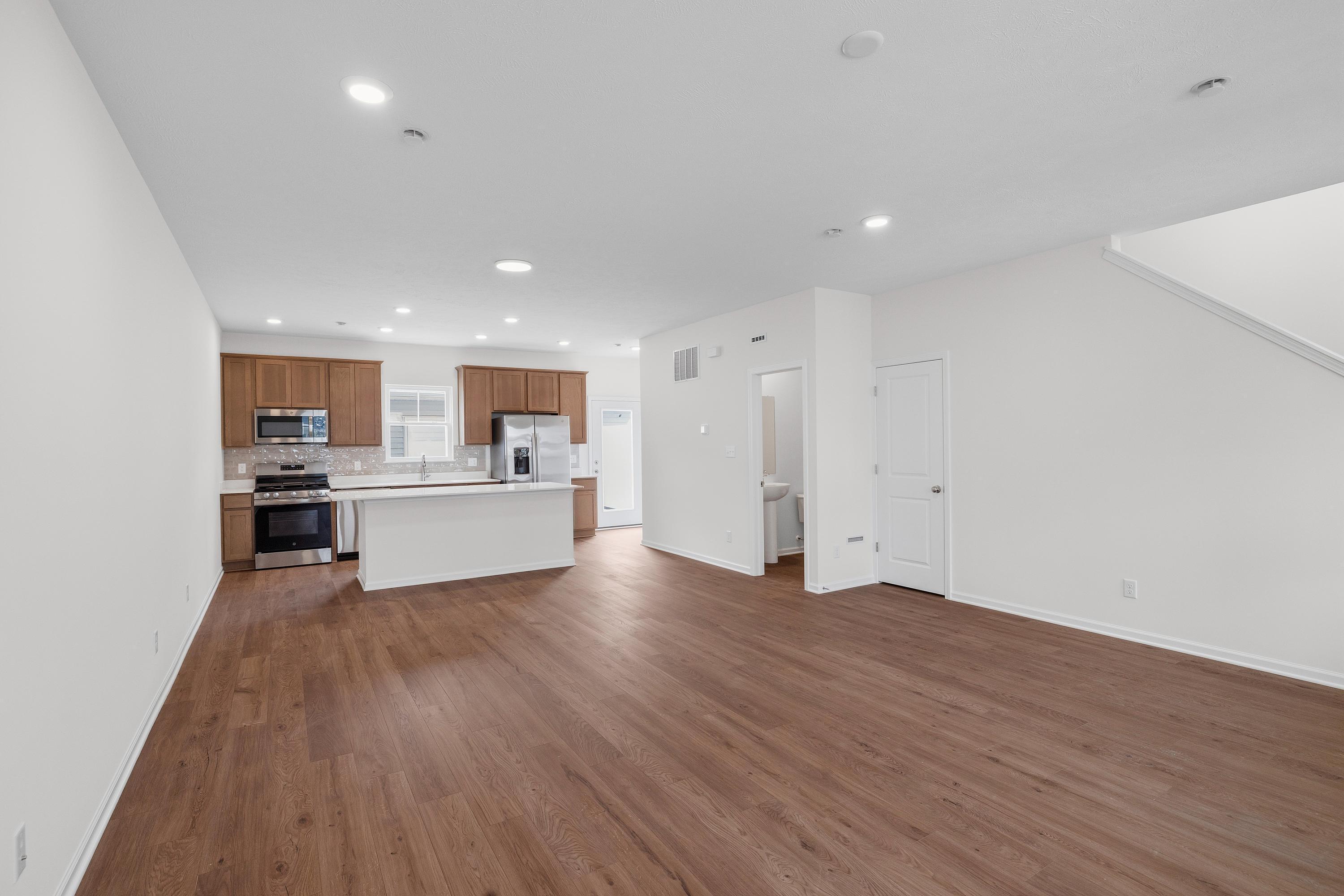 13083 Carolina Street Crown Point, IN 46307 - Photo 5 of 16 3000x2000