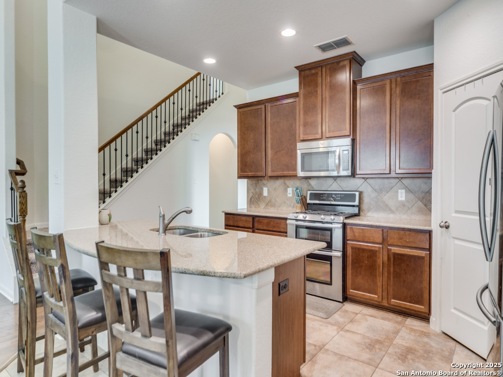 8702 Elkhorn Knoll Boerne, TX 78015 - Photo 7 of 25