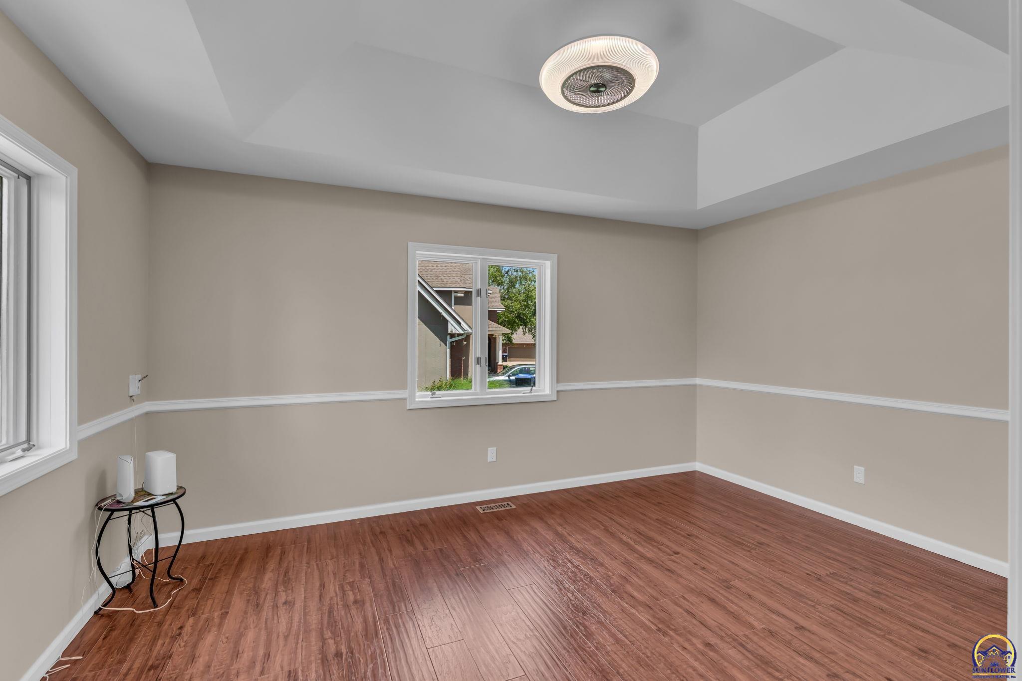 3725 Southwest Kings Forest Road Topeka, KS 66610 - Photo 21 of 52