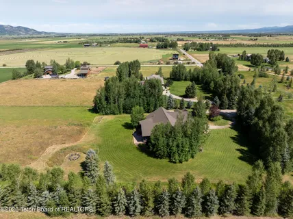 $2,595,000 | 10128 West 2000 South, Victor, ID 83455