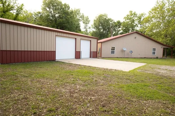 $575,000 | 3014 West 4th Street, Pittsburg, KS 66762