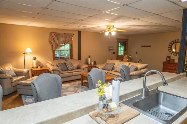 $575,000 | 3014 West 4th Street, Pittsburg, KS 66762