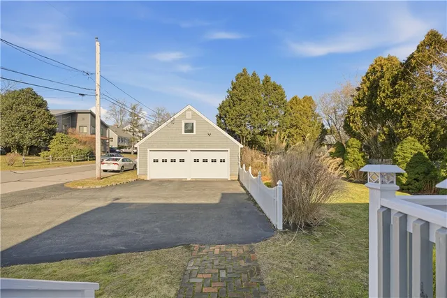 $1,515,000 | 128 Ruggles Avenue, Newport, RI 02840
