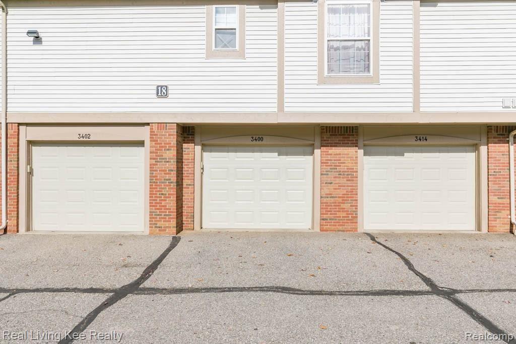 3400 Tremonte Circle Rochester, MI 48306 - Photo 23 of 30 3400 Tremonte Cir-23.jpg