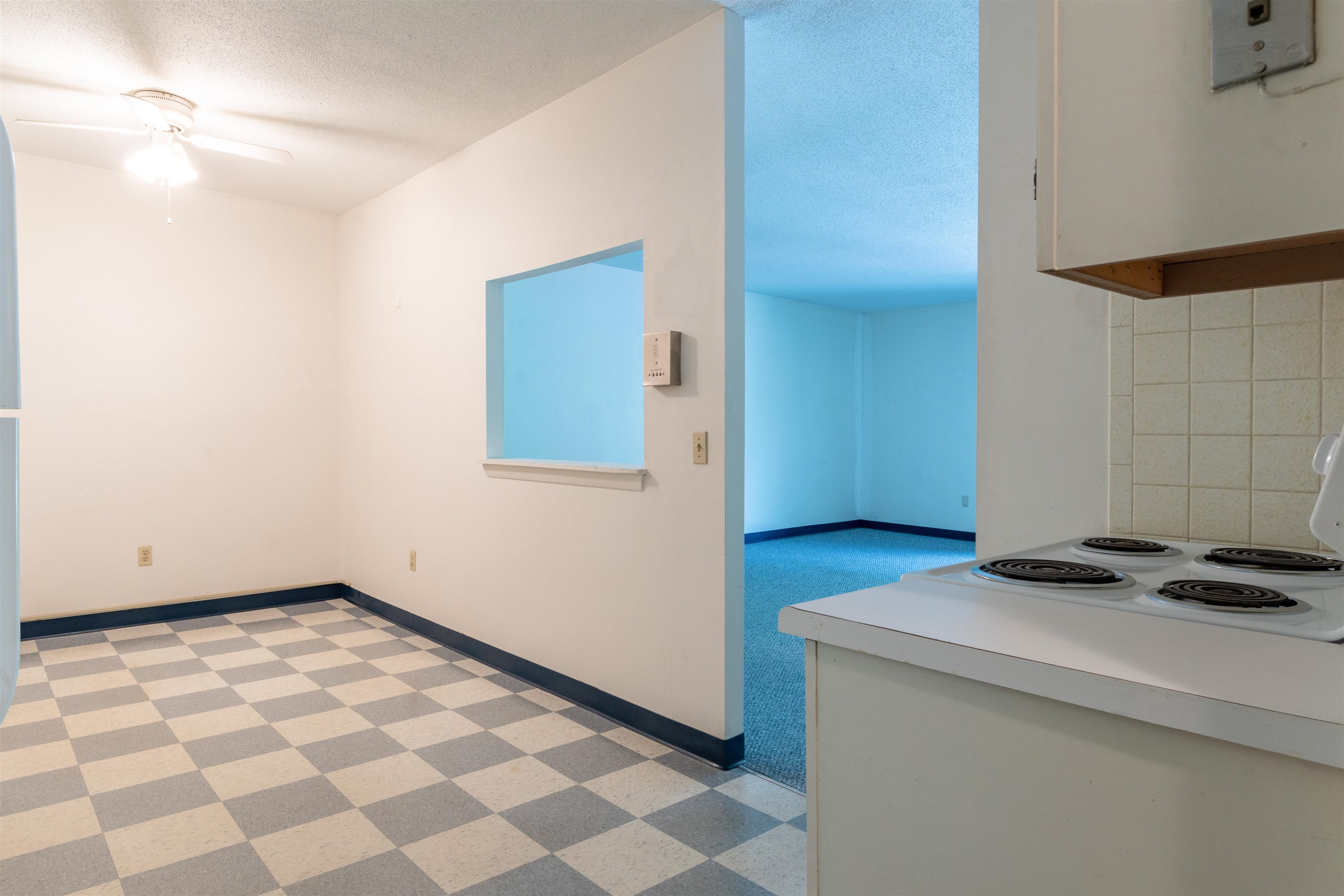 5 Strawberry Bank Road, Unit 15 Nashua, NH 03062 - Photo 7 of 9
