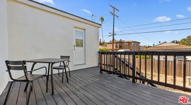 $1,199,000 | 4243 West 58th Place, Los Angeles, CA 90043