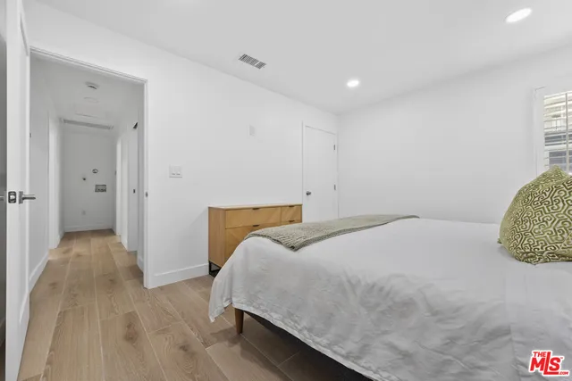 $1,199,000 | 4243 West 58th Place, Los Angeles, CA 90043