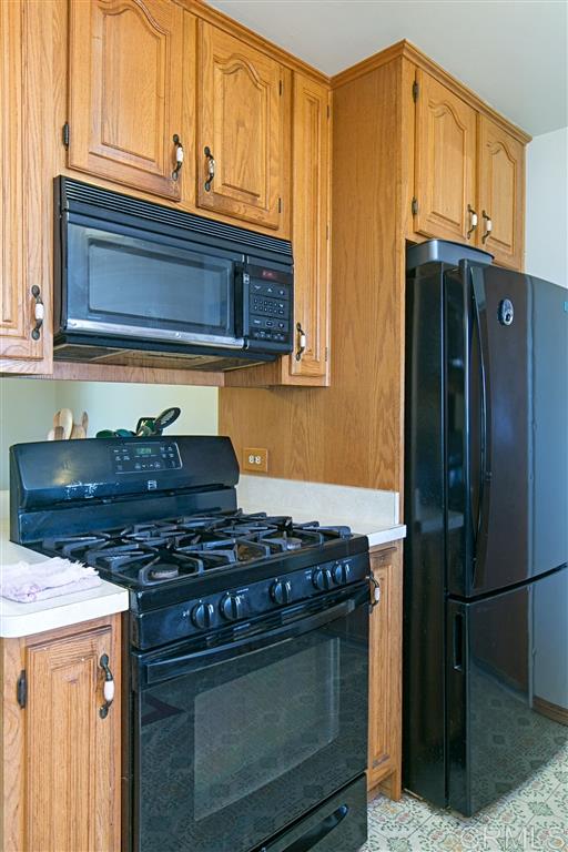 1408 Meadow Road El Cajon, CA 92021 - Photo 11 of 25 Gallery Image 11