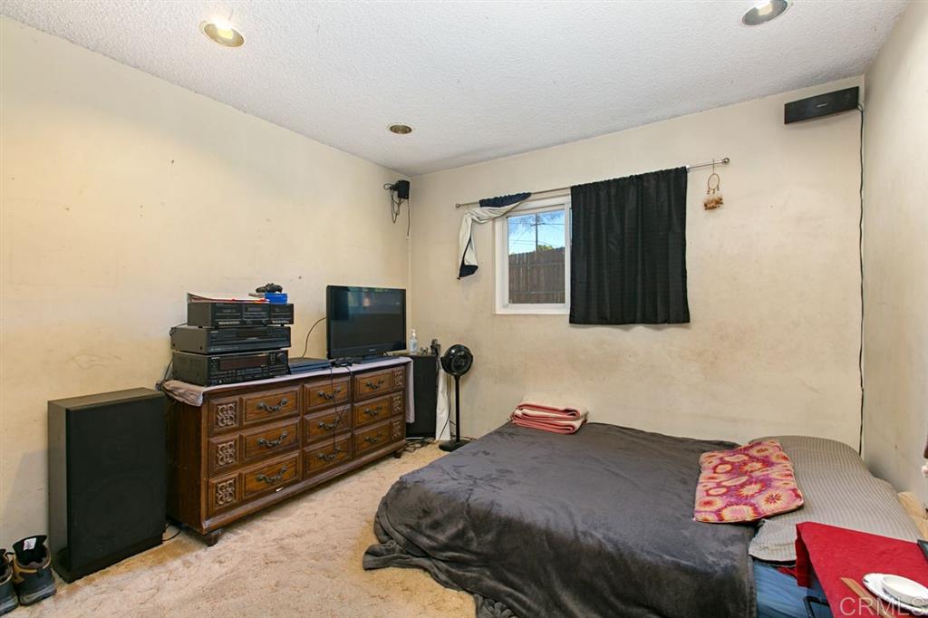 1408 Meadow Road El Cajon, CA 92021 - Photo 17 of 25 Gallery Image 17