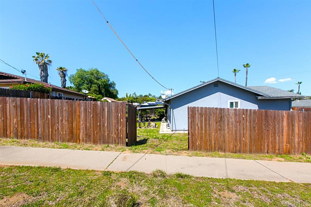 1408 Meadow Road El Cajon, CA 92021 - Photo 19 of 25 Gallery Image 19