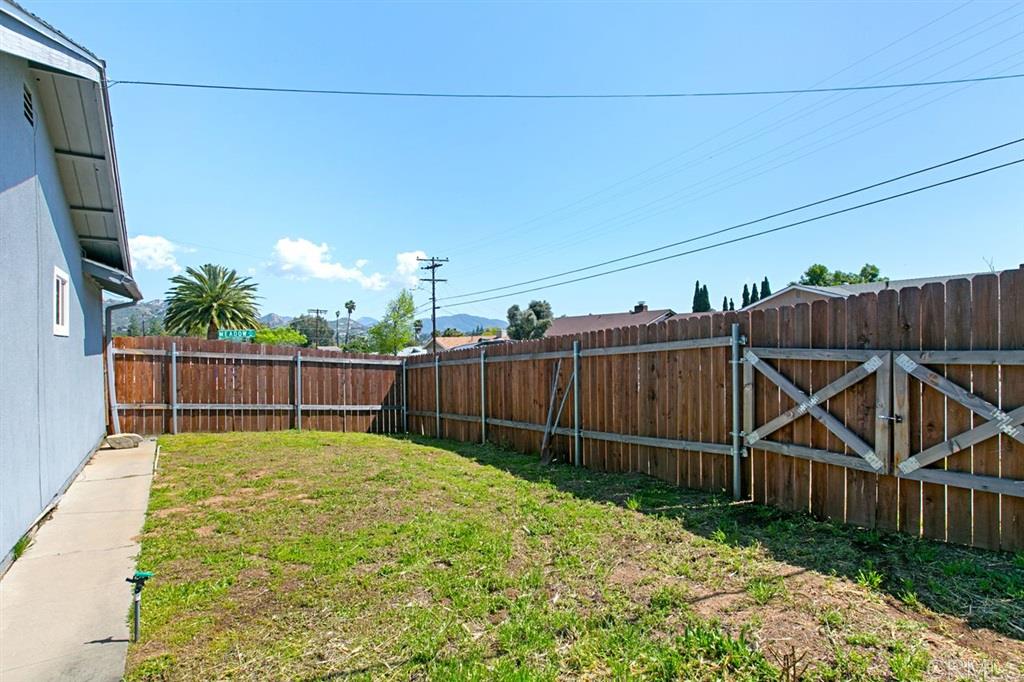 1408 Meadow Road El Cajon, CA 92021 - Photo 20 of 25 Gallery Image 20