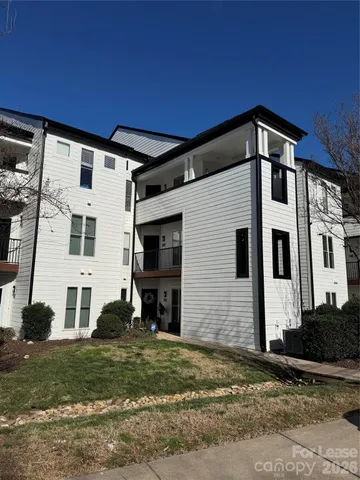 $2,150 | 18711 Vineyard Point Lane, Cornelius, NC 28031