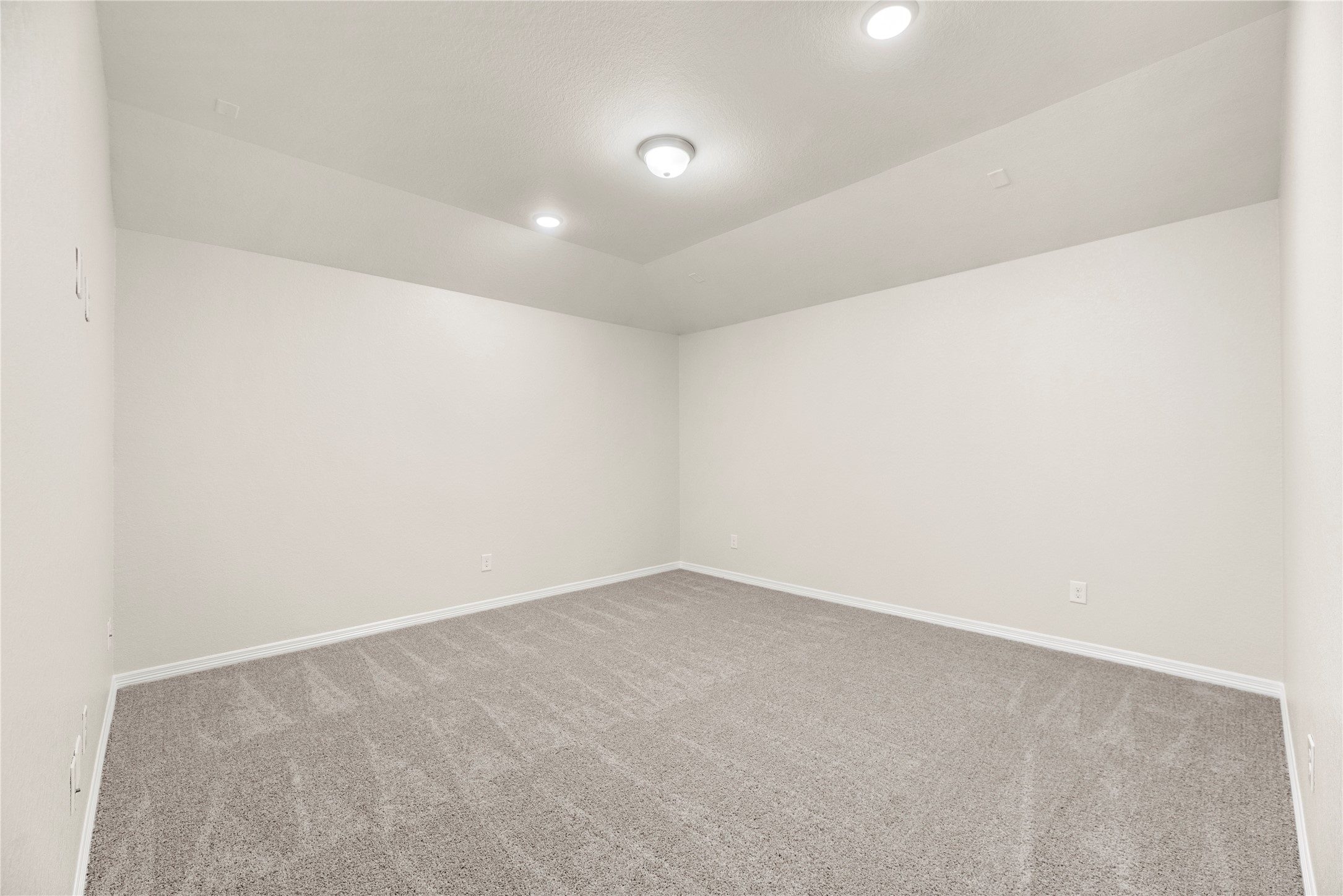 11734 Deepwater Ridge Way Cypress, TX 77433 - Photo 24 of 35 an empty room with a workbench