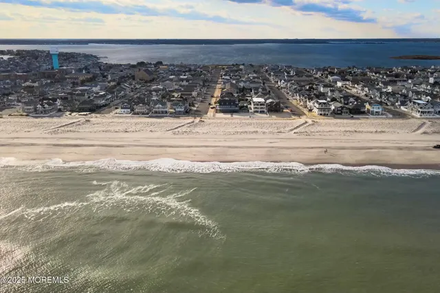 $2,350,000 | 16 Brown Avenue, Lavallette, NJ 08735